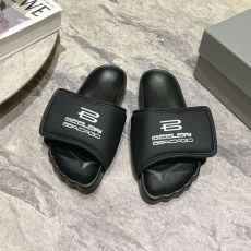 Balenciaga Slippers